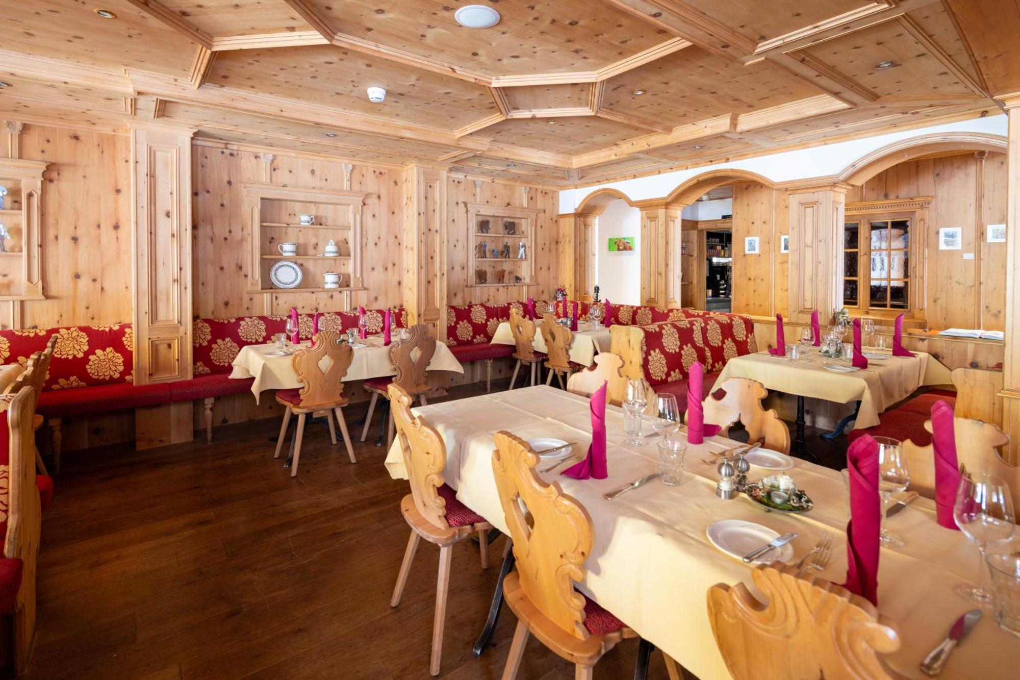 Sporthotel Wildstrubel Lenk Εξωτερικό φωτογραφία
