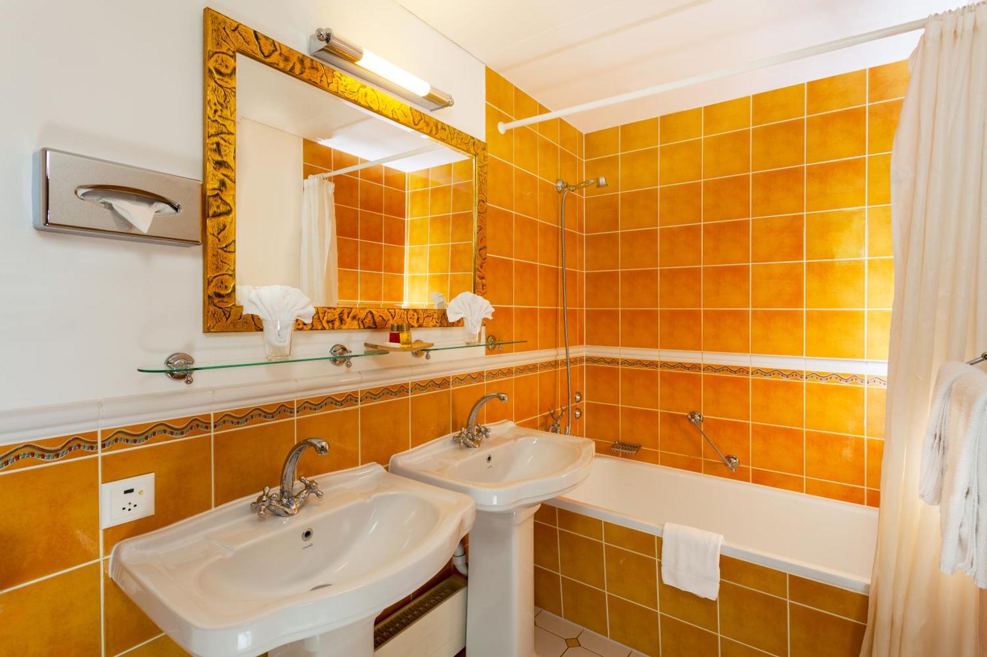 Sporthotel Wildstrubel Lenk Εξωτερικό φωτογραφία
