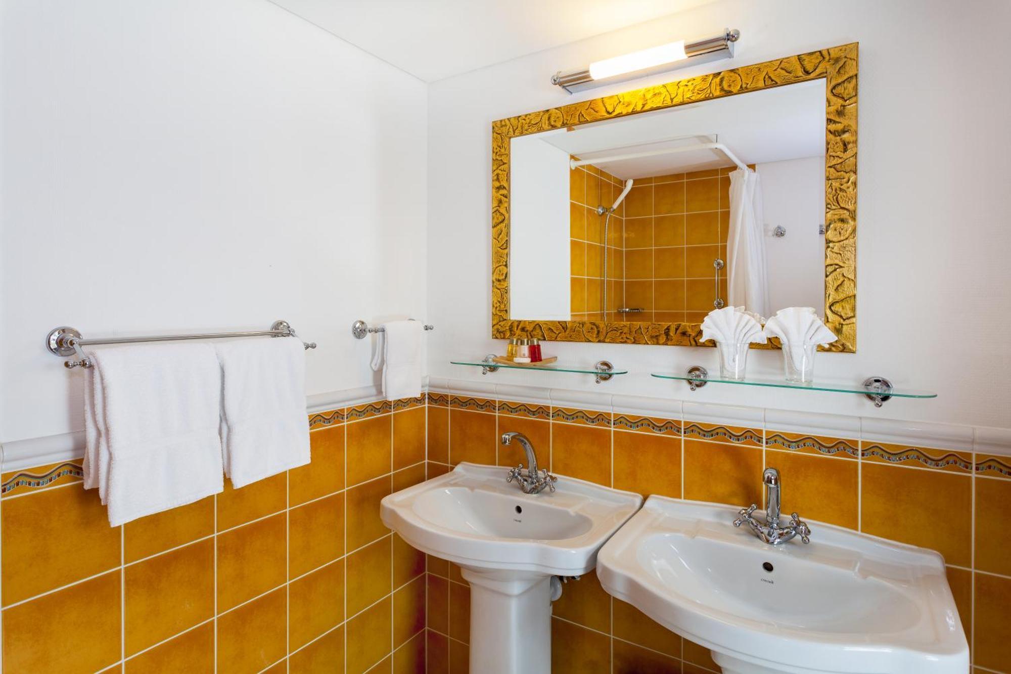 Sporthotel Wildstrubel Lenk Εξωτερικό φωτογραφία