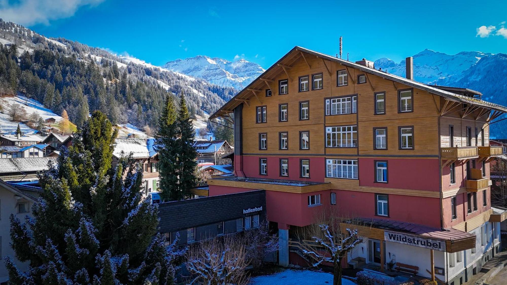 Sporthotel Wildstrubel Lenk Εξωτερικό φωτογραφία